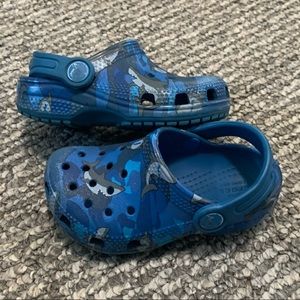 Toddler Boys Shark Crocs